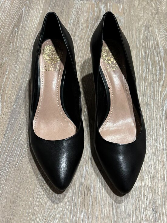 black Kitten Heels - Picture 1 of 3